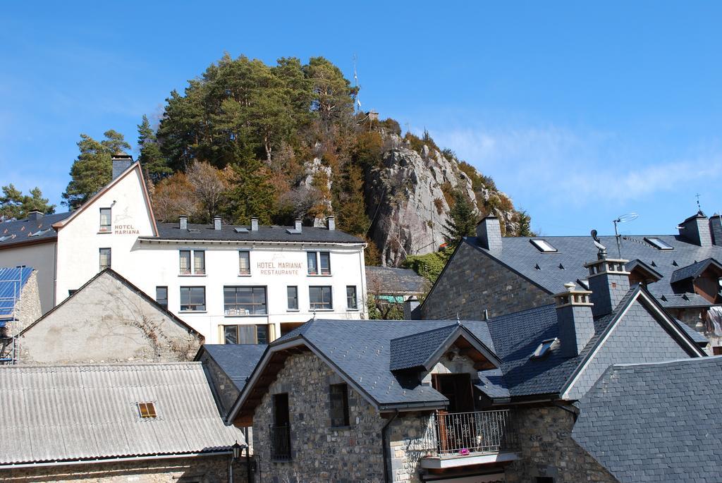 Hotel Mariana Tramacastilla de Tena Exteriör bild