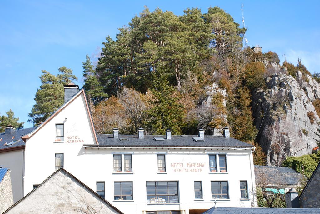 Hotel Mariana Tramacastilla de Tena Exteriör bild