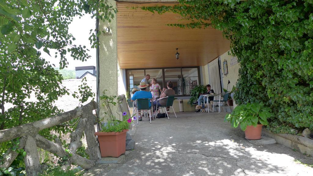 Hotel Mariana Tramacastilla de Tena Exteriör bild